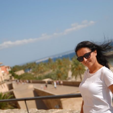 Profile picture of Adina